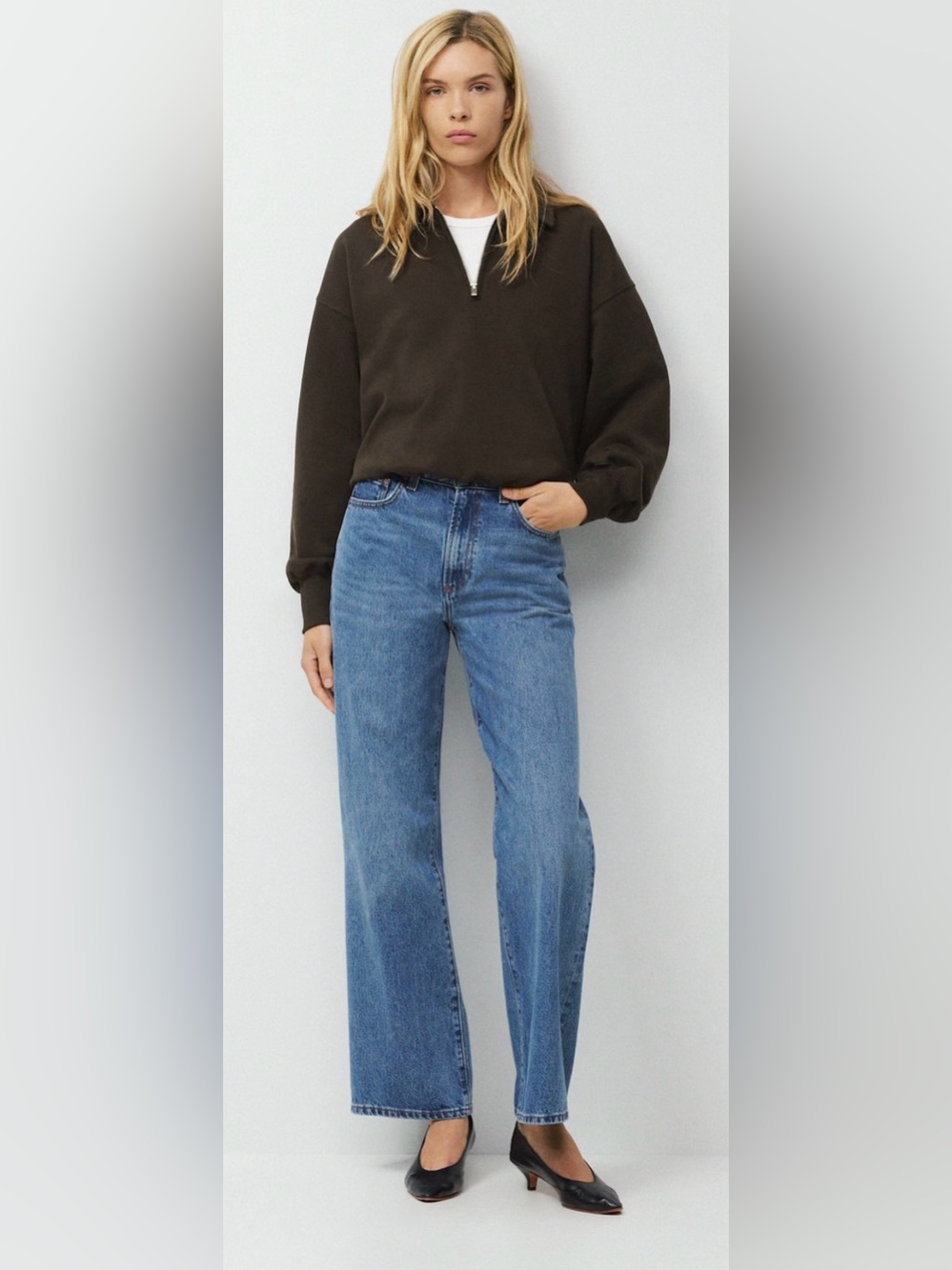 Denim Forum High-Rise Straight Jeans in Classic Blue